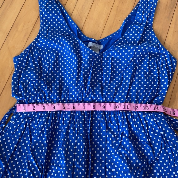 Delia*s sleeveless dress (with pockets!) - Picture 10 of 11